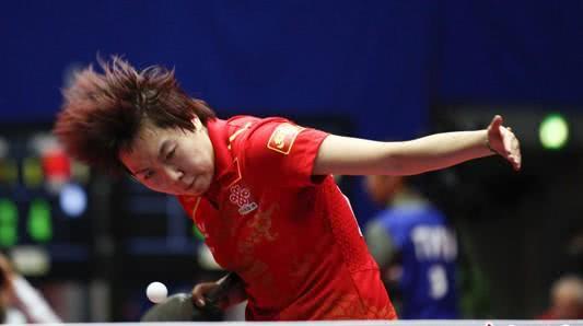 场上的拼搏 场上的拼搏